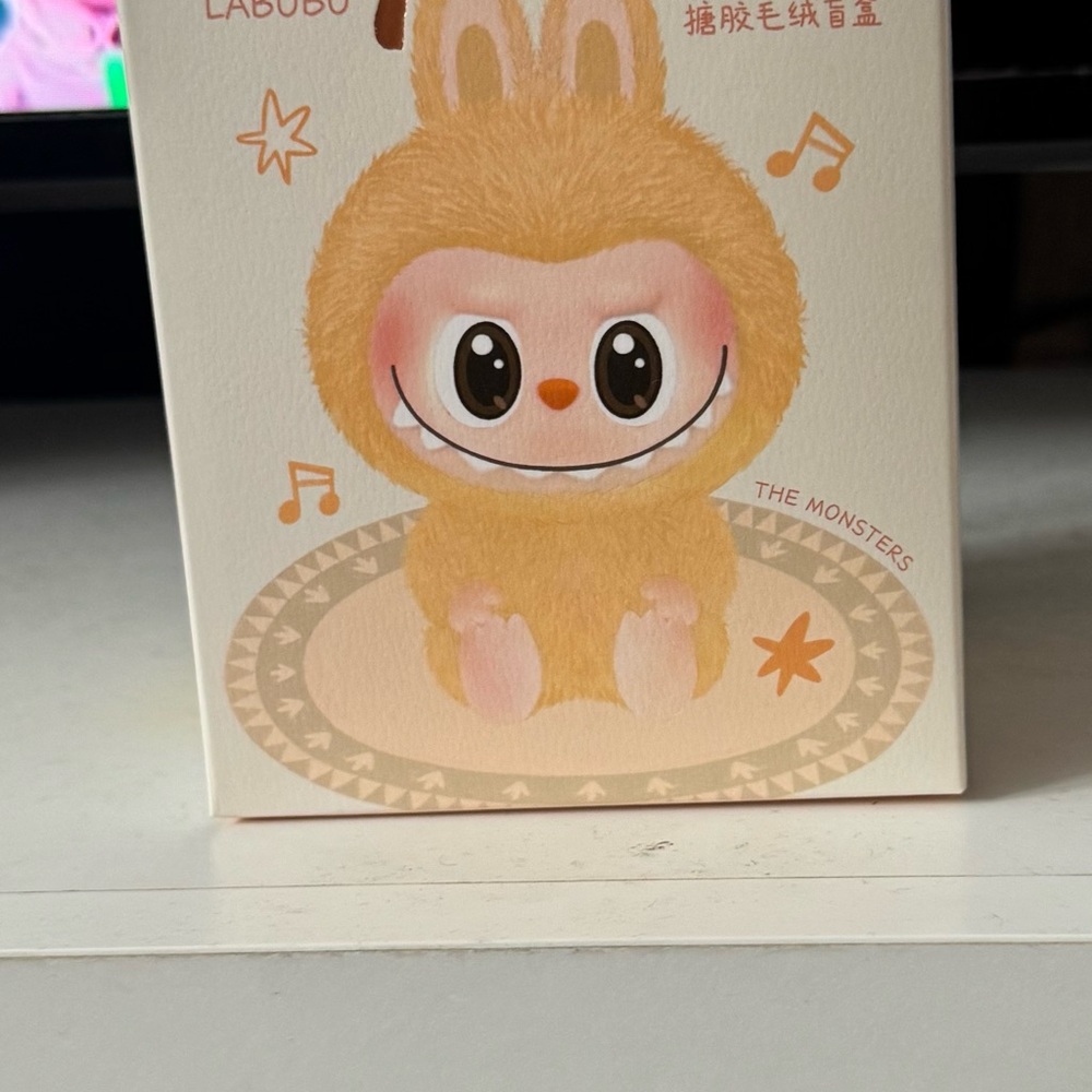 UNOPENED-Have a Seat-Dada Labubu